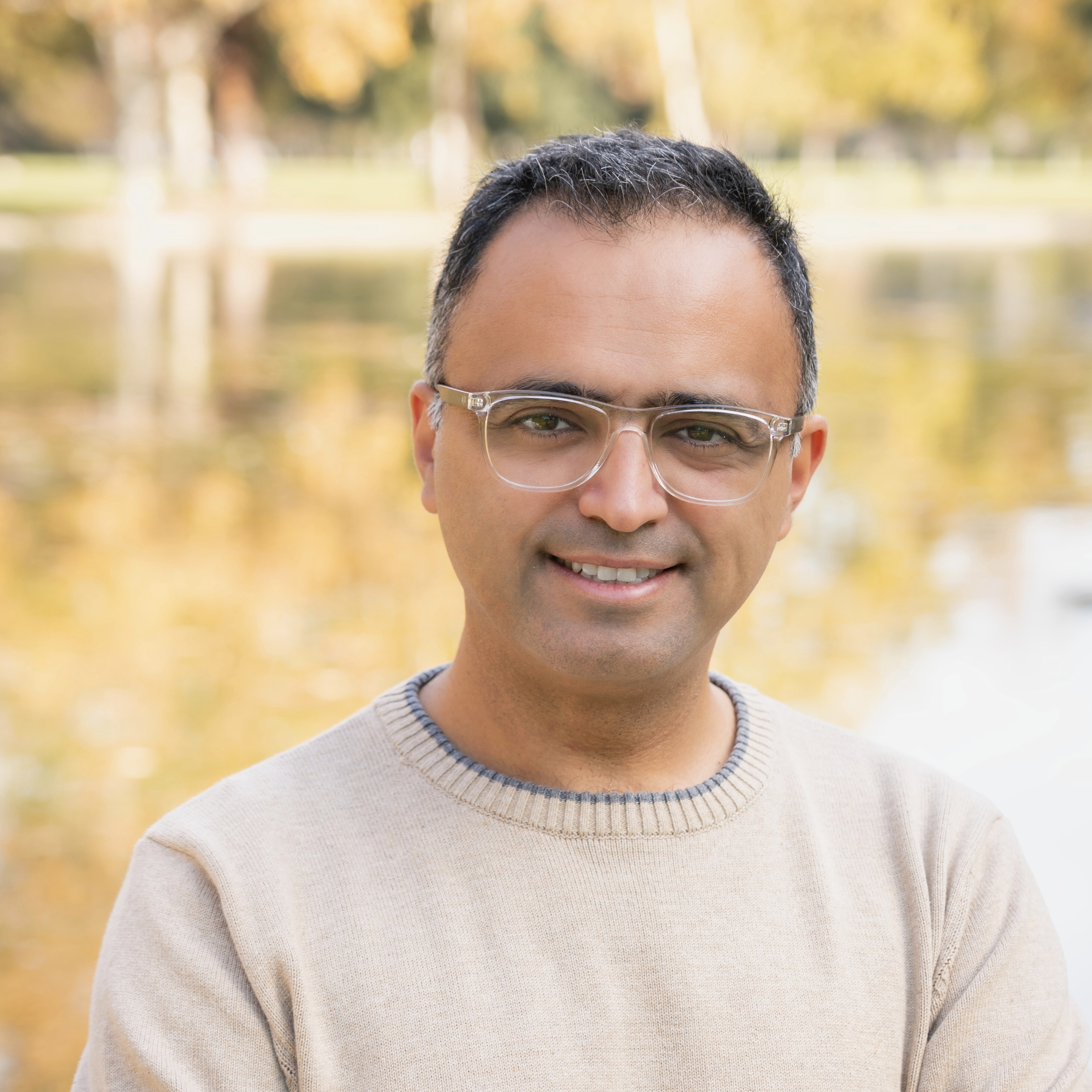 Amin Karbasi headshot